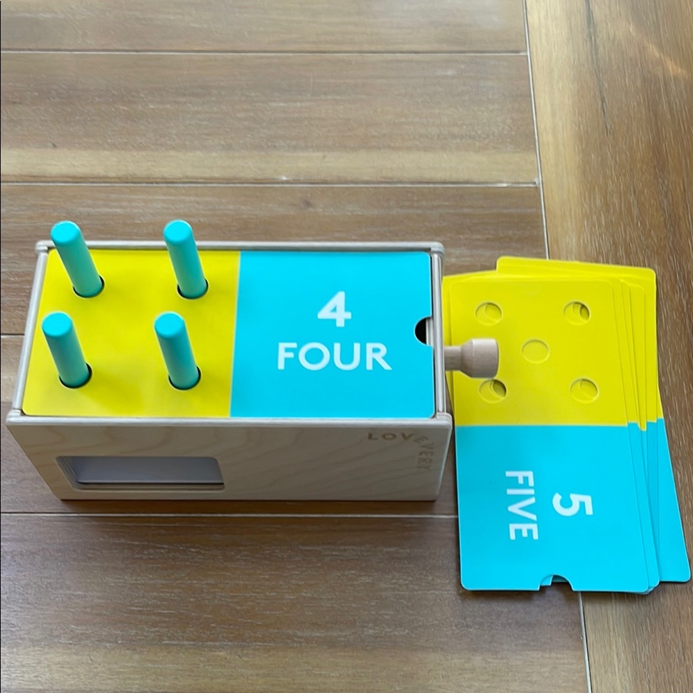 Lovevery Counting Toy